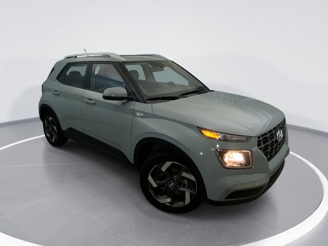 Certified 2026 Hyundai Venue SEL FWD image 1