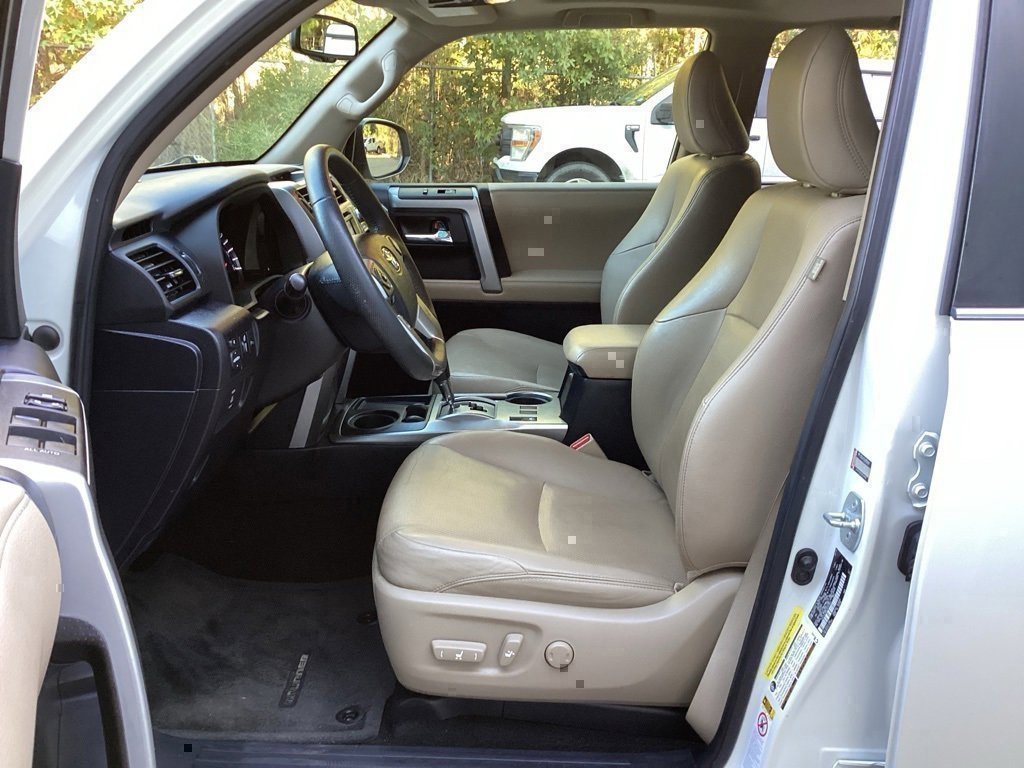 Used 2018 Toyota 4Runner Limited image 24