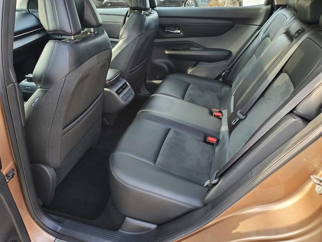 Used 2023 Nissan Ariya FWD image 12