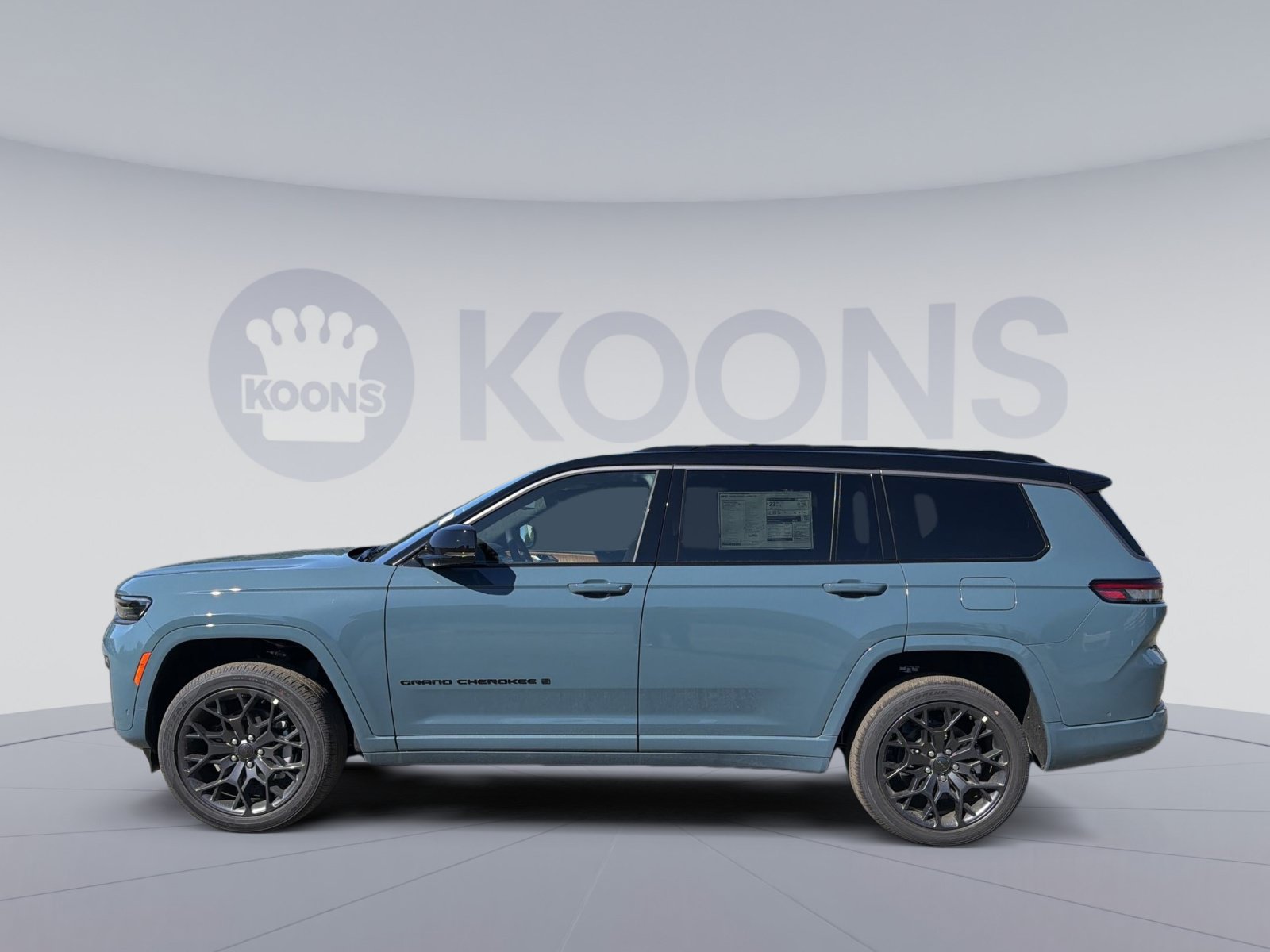New 2026 Jeep Grand Cherokee L Summit w/ Obsidian Package AWD/4WD image 2