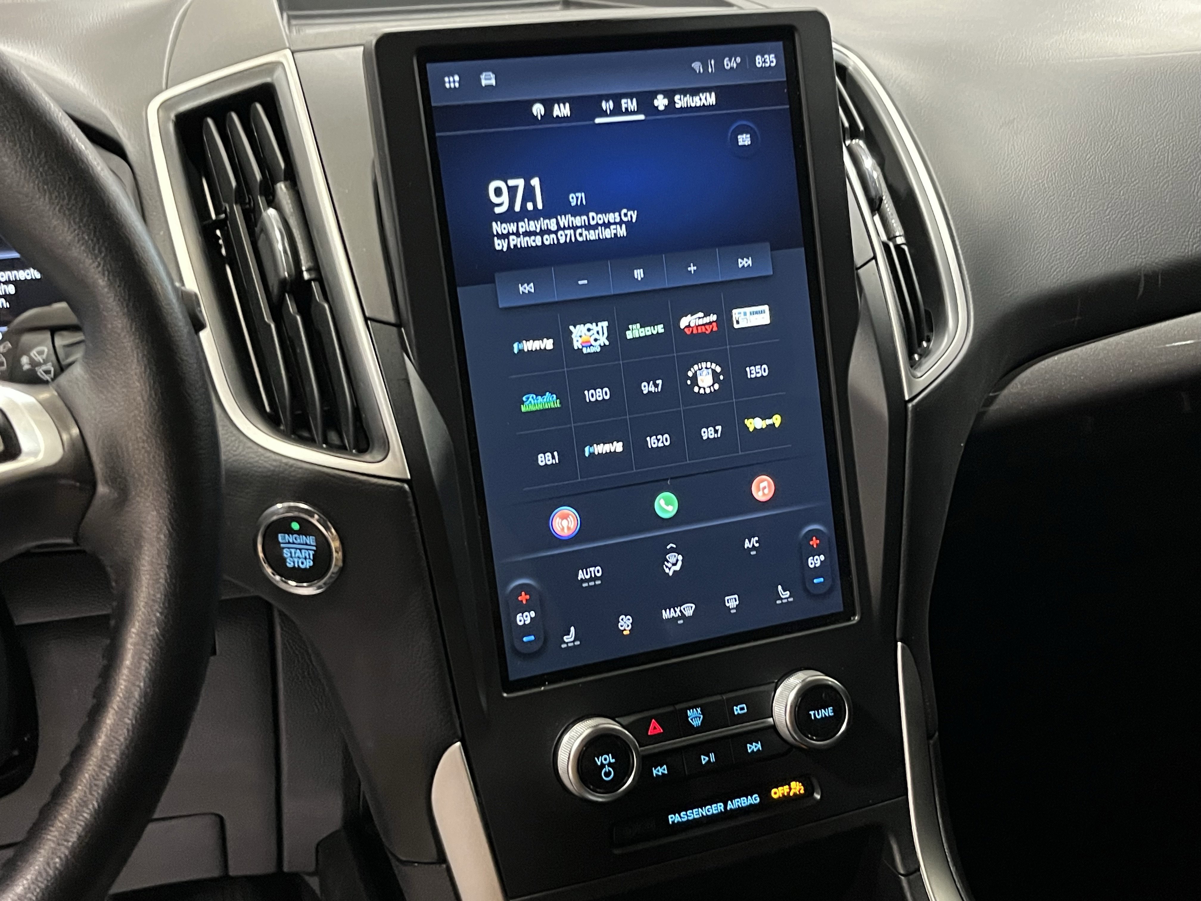 Used 2024 Ford Edge SEL image 21