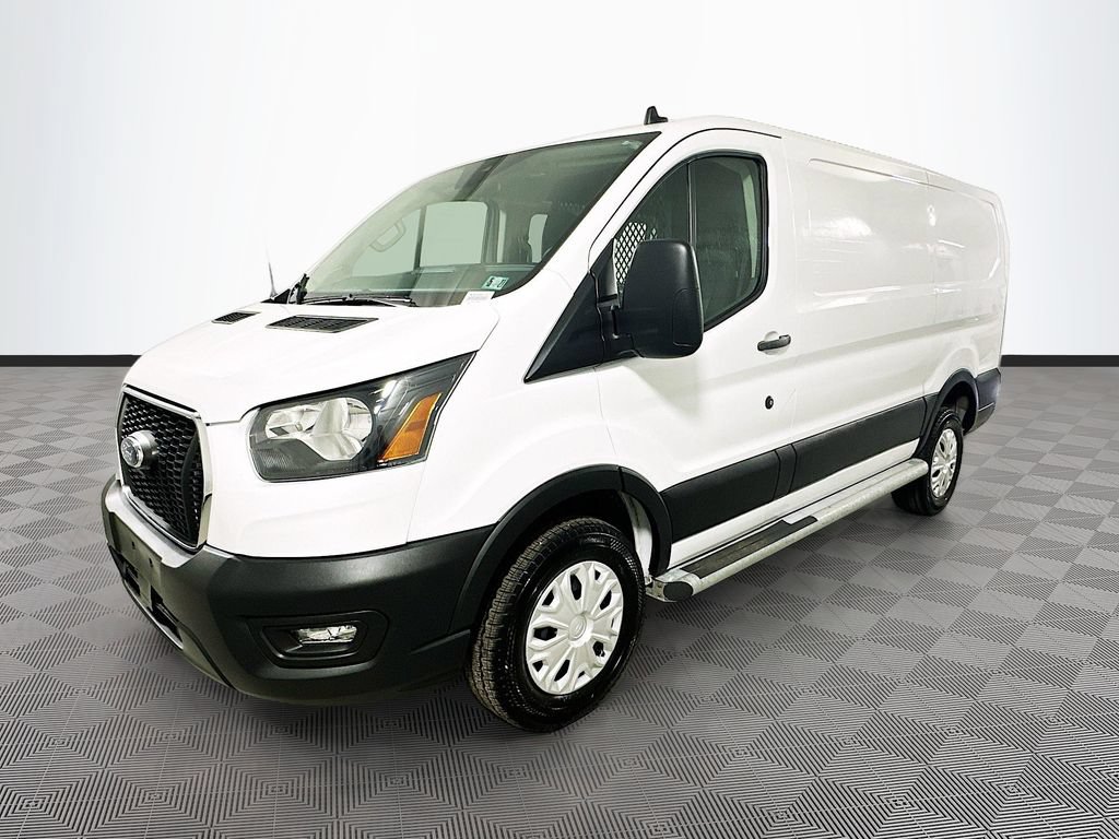 Used 2024 Ford Transit 250 Low Roof w/ Exterior Upgrade Package RWD image 3