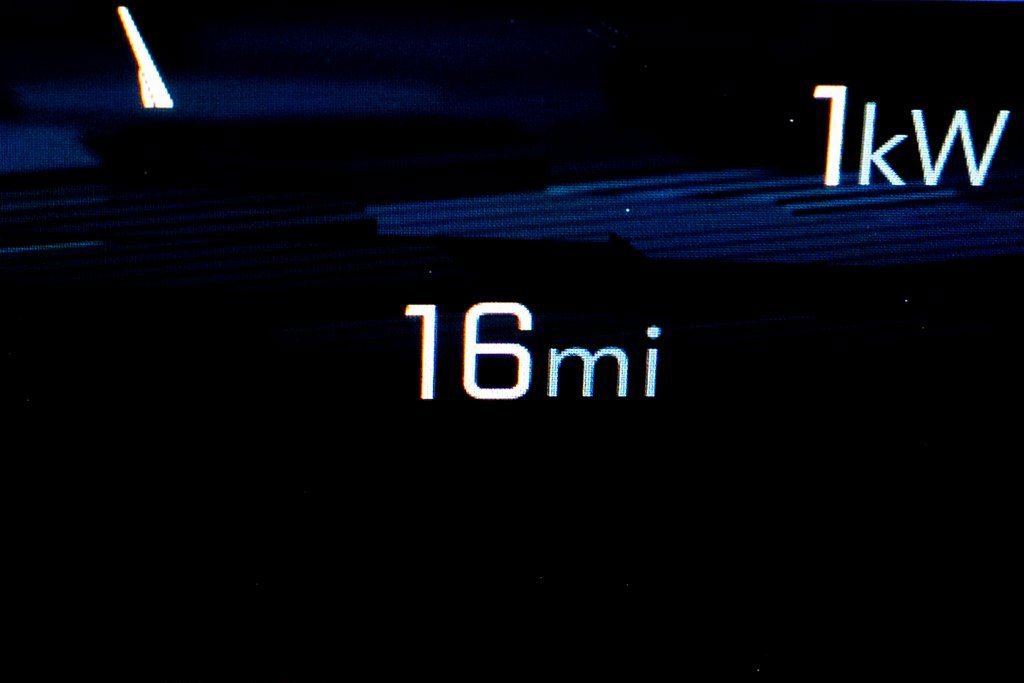 New 2025 Chevrolet Silverado EV LT image 28