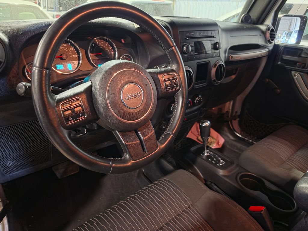 Used 2012 Jeep Wrangler Sport AWD/4WD image 4