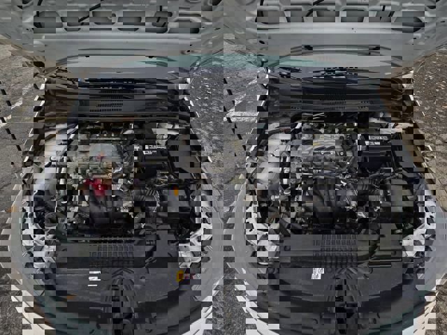 Used 2021 Toyota Corolla LE image 29