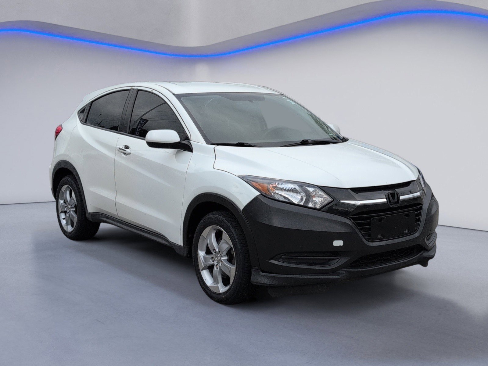 Used 2016 Honda HR-V LX image 6