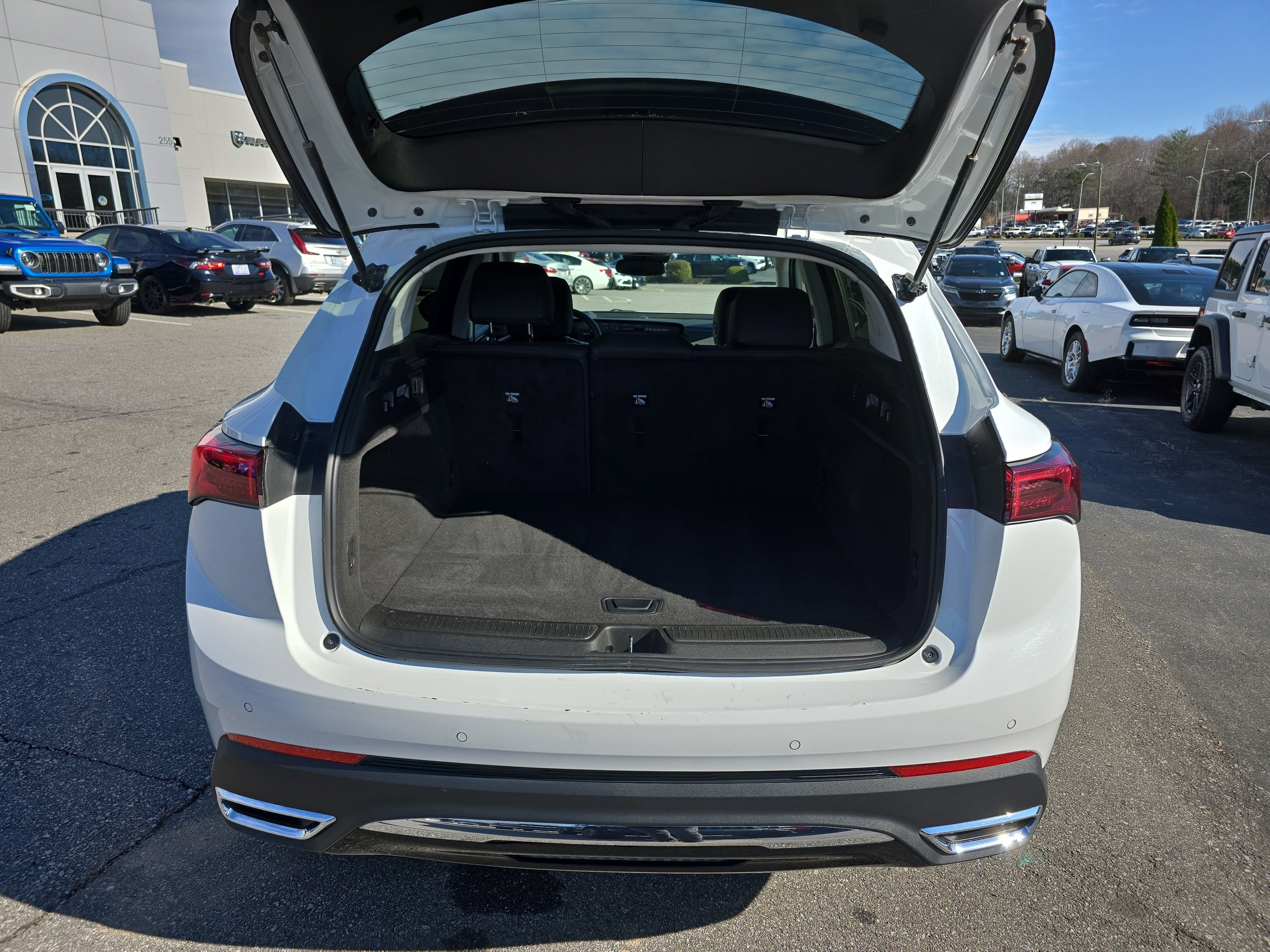 Used 2025 Buick Envision Preferred image 5