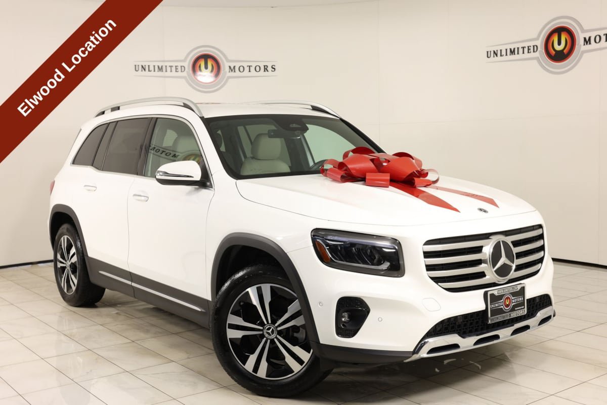 Used 2025 Mercedes-Benz GLB 250 4MATIC image 1