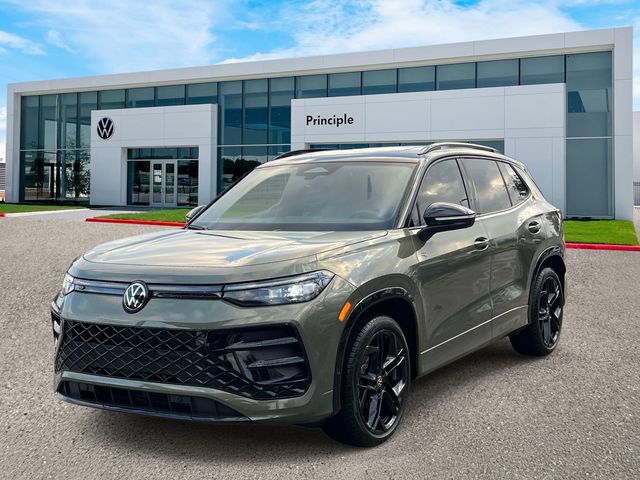 New 2026 Volkswagen Tiguan SE R-Line FWD image 1