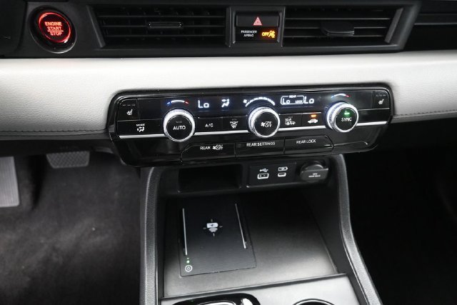 Certified 2025 Honda Pilot EX-L image 3