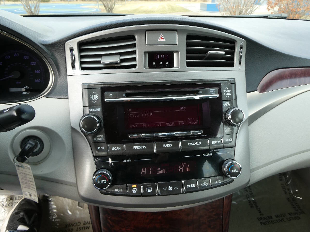 Used 2011 Toyota Avalon image 16
