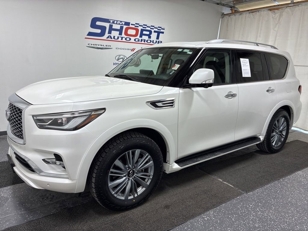 Used 2024 INFINITI QX80 Luxe image 1