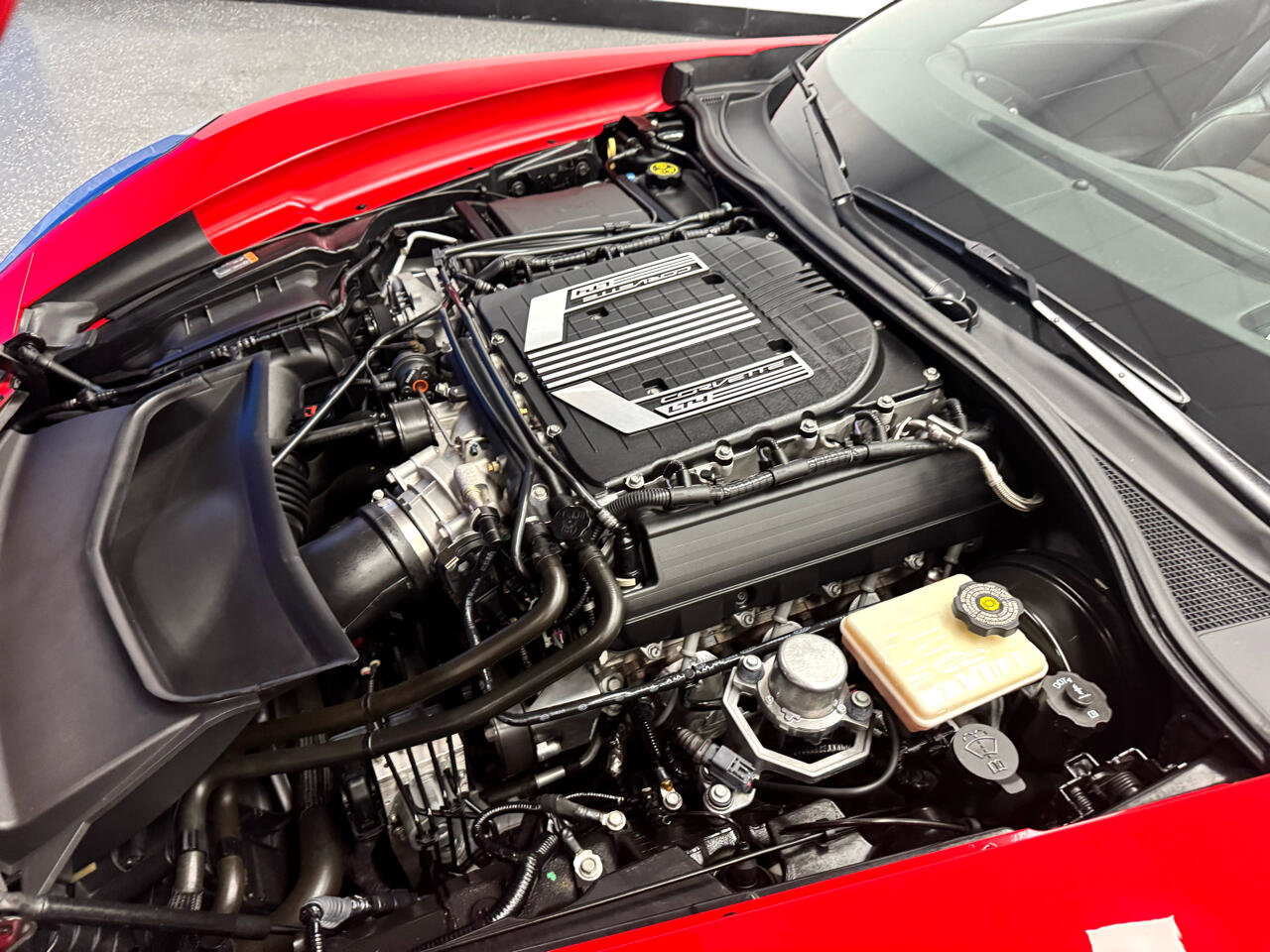 Used 2015 Chevrolet Corvette Z06 w/ 3LZ Preferred Equipment Group image 25