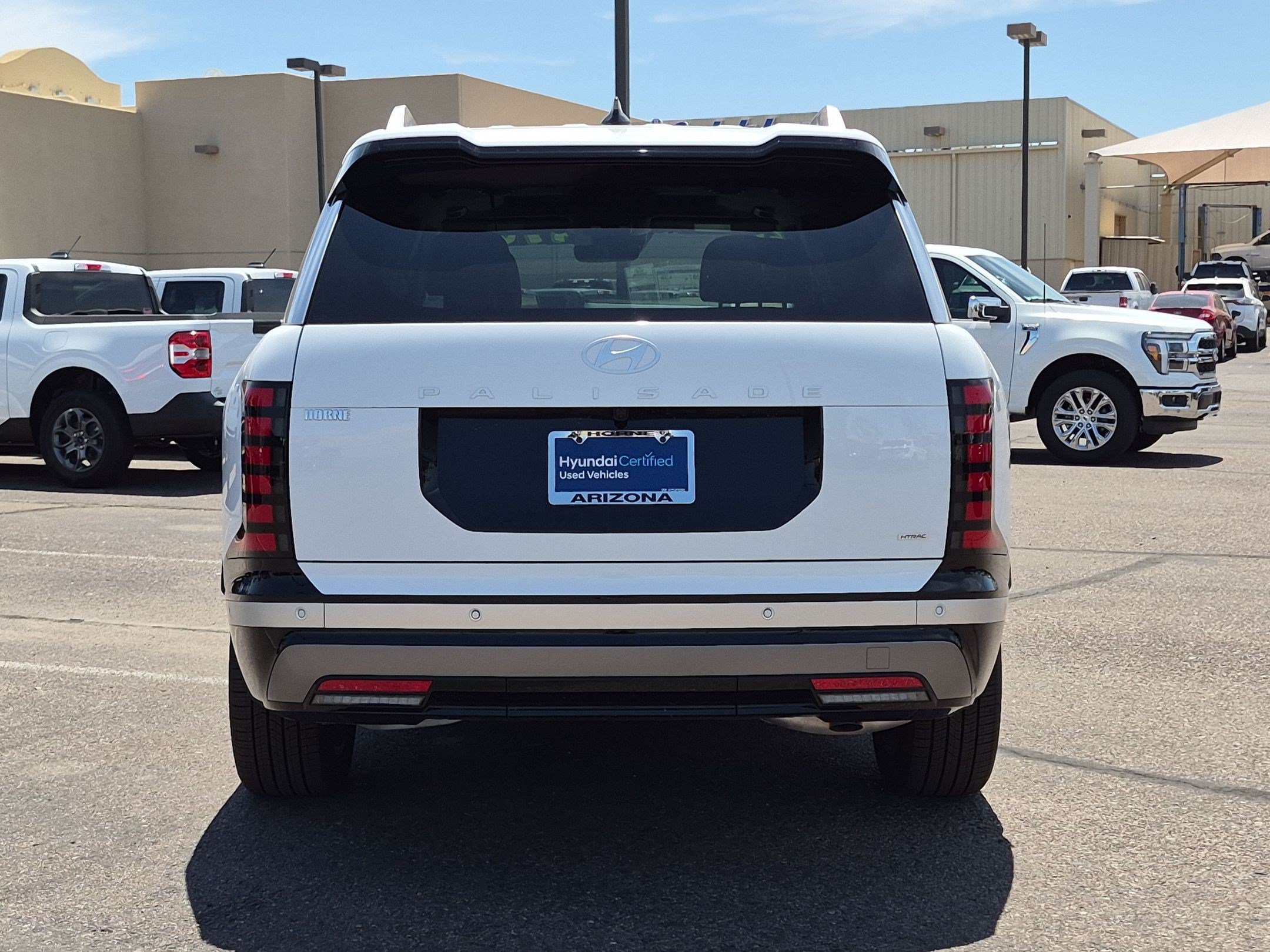 Certified 2026 Hyundai Palisade Limited AWD/4WD image 6