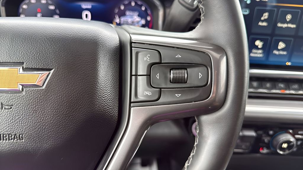 Used 2024 Chevrolet Silverado 3500 High Country w/ High Country Premium Package AWD/4WD image 36