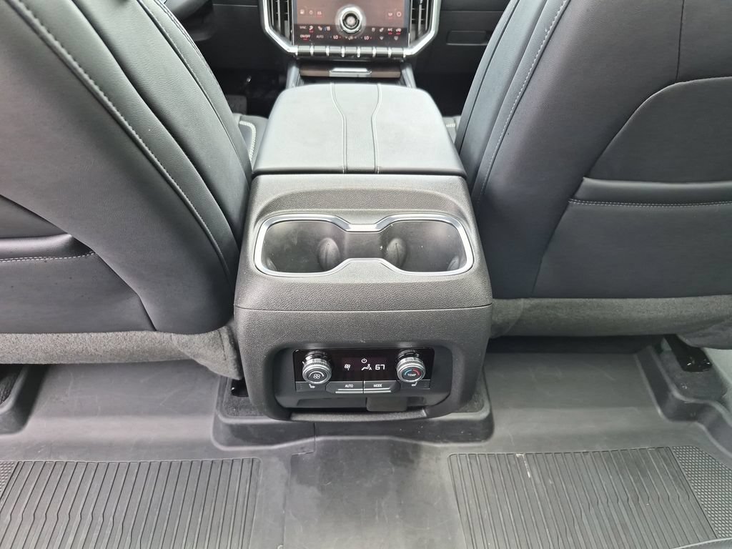 Used 2024 GMC Acadia Denali w/ Super Cruise Package AWD/4WD image 32