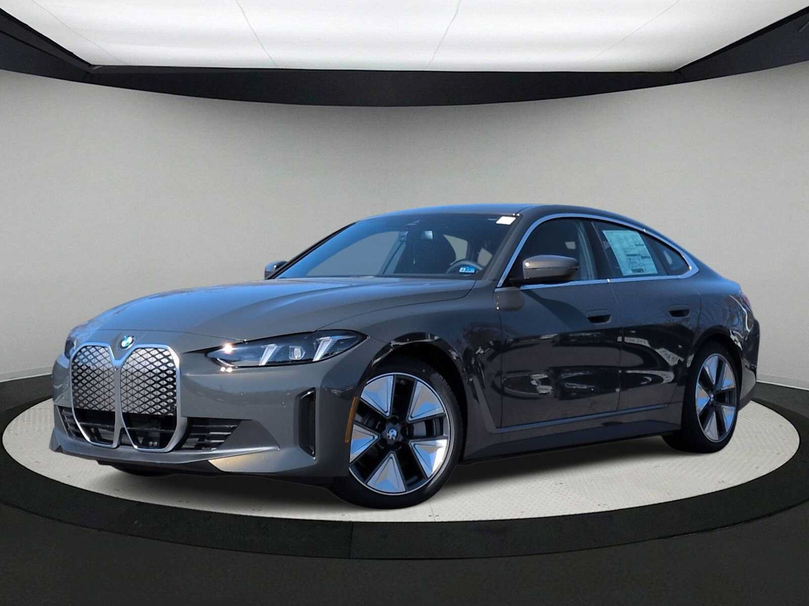 Used 2026 BMW i4 xDrive40i w/ Premium Package AWD/4WD image 1