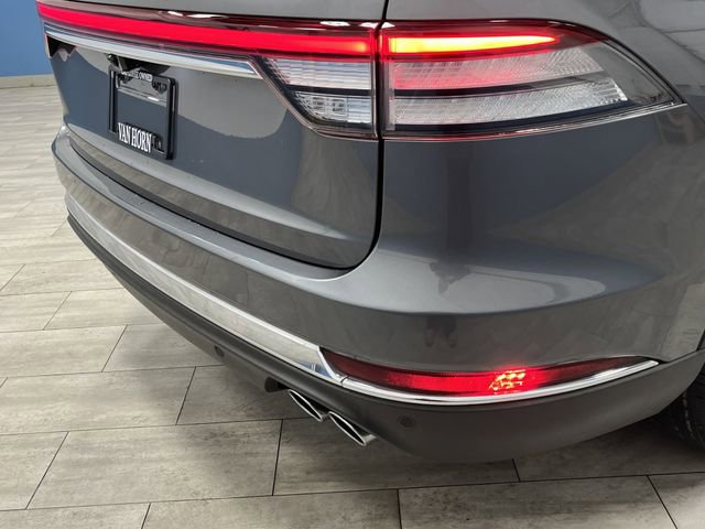 Used 2023 Lincoln Aviator Reserve w/ Elements Package Plus image 36