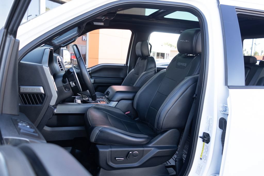 Used 2018 Ford F150 Raptor w/ Equipment Group 802A Luxury AWD/4WD image 21