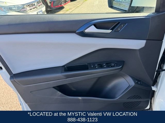 Certified 2023 Volkswagen Taos SE w/ Panoramic Sunroof Package FWD image 34