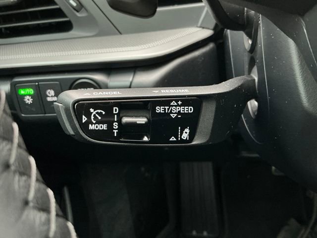 Certified 2025 Porsche 911 Carrera image 22