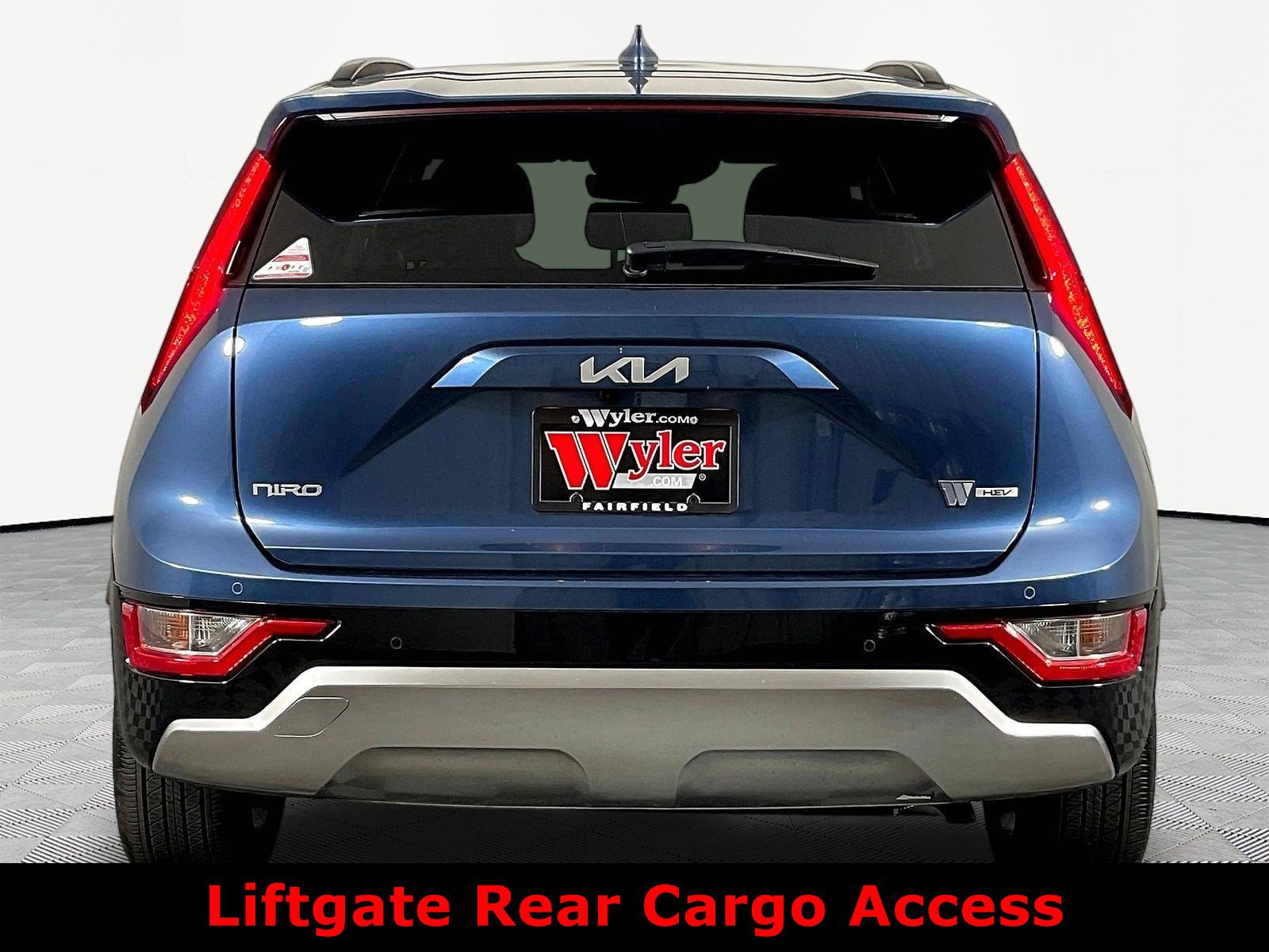 Used 2023 Kia Niro EX Touring FWD image 5