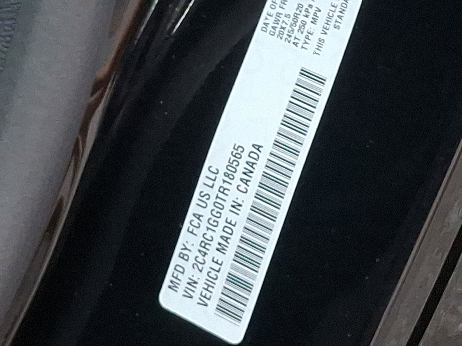 New 2026 Chrysler Pacifica Limited w/ S Appearance Package image 11