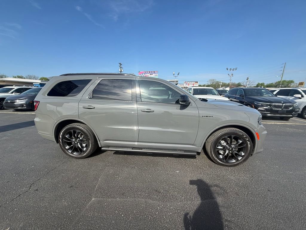 Used 2023 Dodge Durango R/T image 2