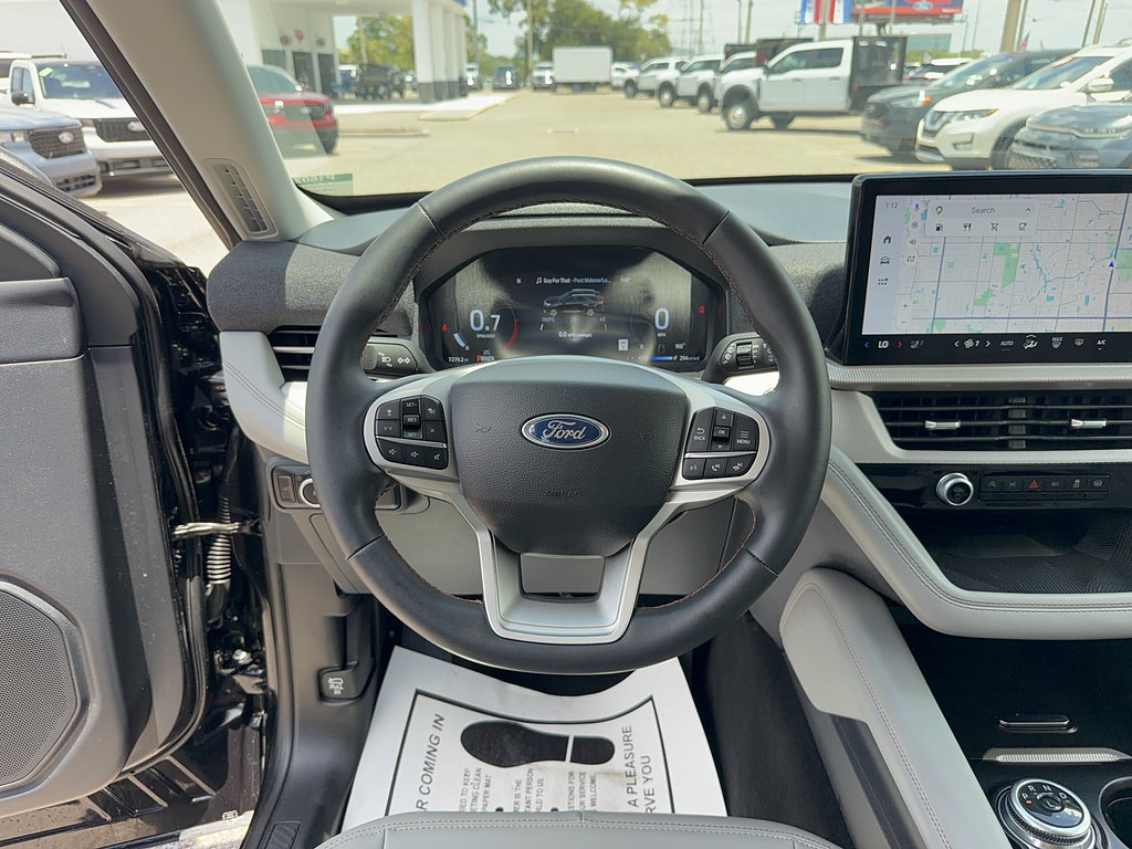 Certified 2025 Ford Explorer Active w/ Active Comfort Package AWD/4WD image 33