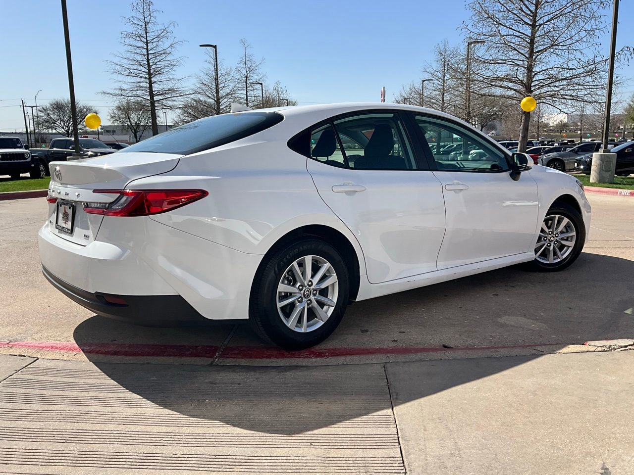 Used 2025 Toyota Camry LE image 6