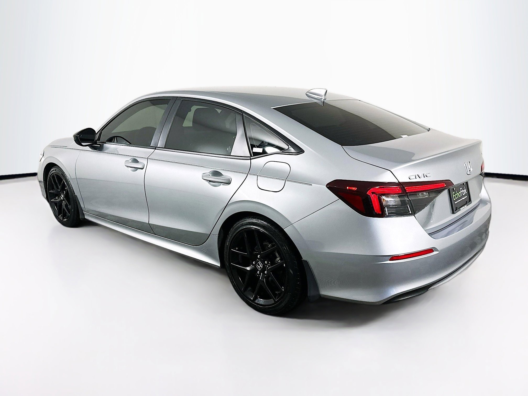 Used 2025 Honda Civic Sport image 5