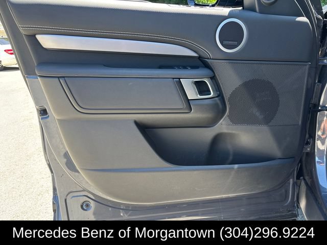Used 2024 Land Rover Discovery Dynamic SE AWD/4WD image 11