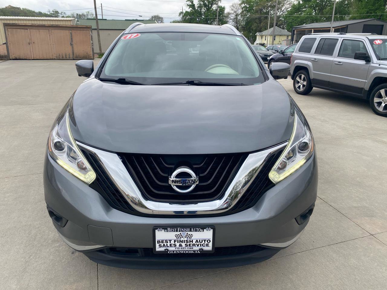 Used 2017 Nissan Murano Platinum w/ Platinum Technology Package AWD/4WD image 3