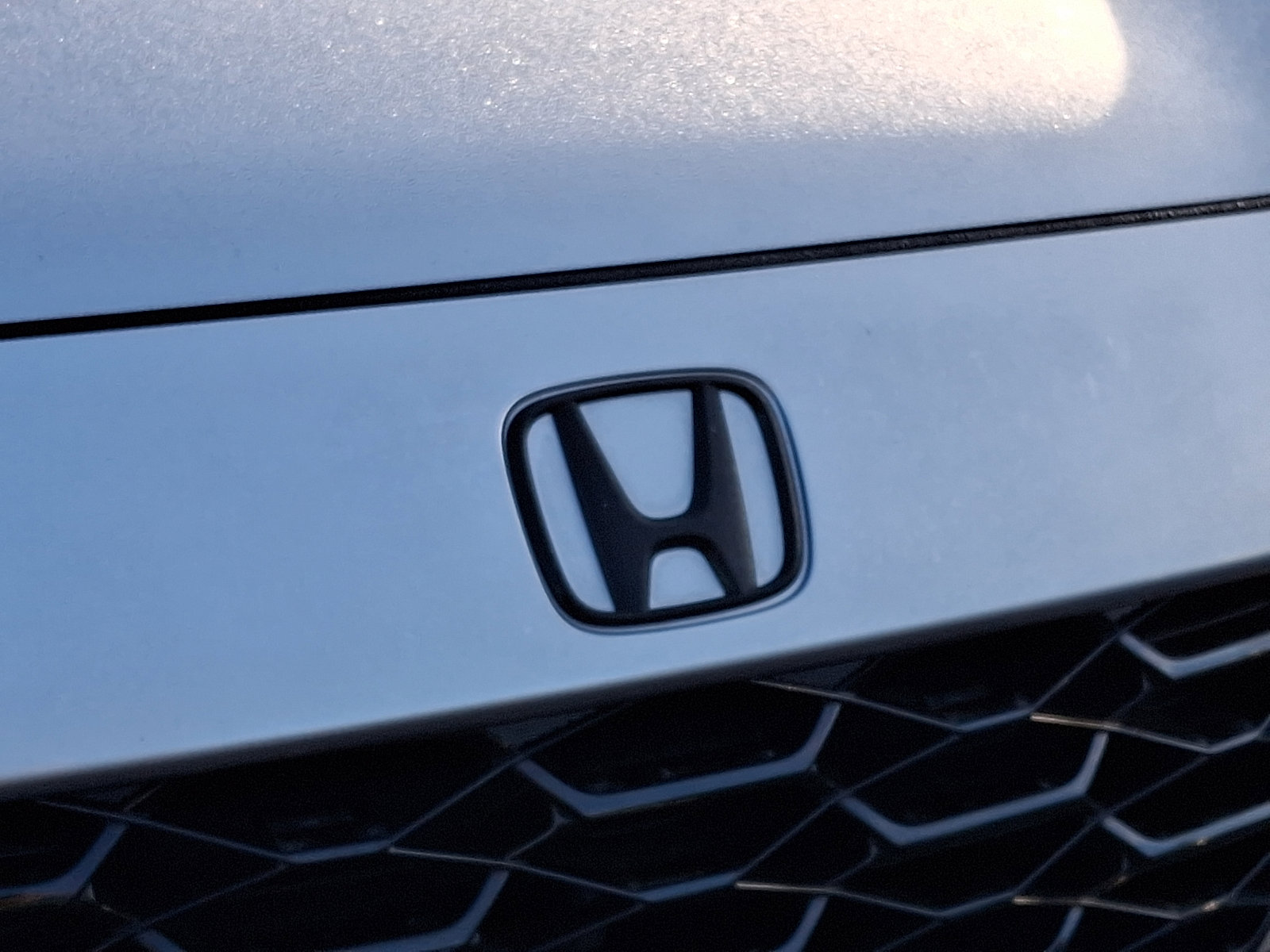 Used 2024 Honda HR-V EX-L image 8