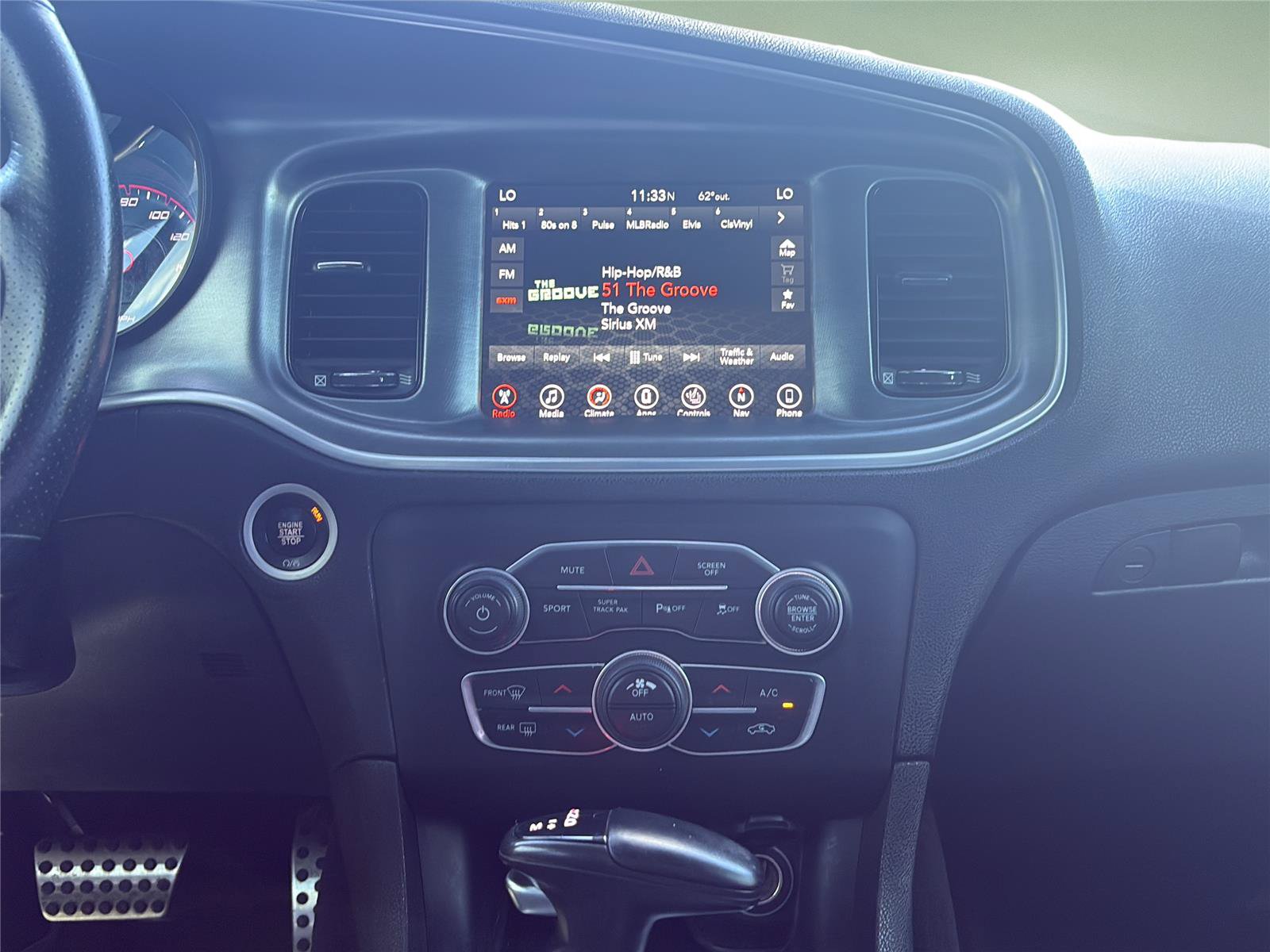 Used 2017 Dodge Charger R/T RWD image 10