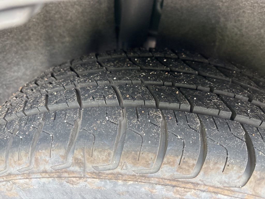 Used 2019 Ford EcoSport SE w/ SE Convenience Package FWD image 2