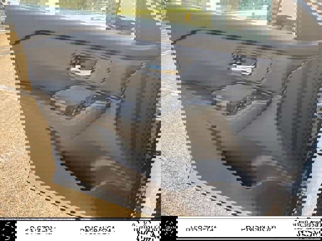 New 2026 Nissan Rogue SV image 17