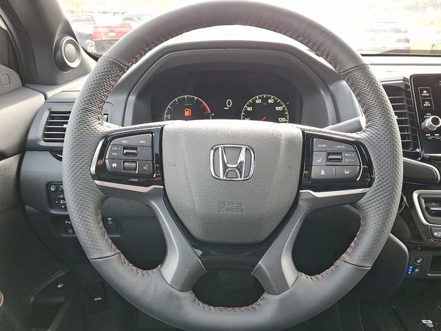 New 2026 Honda Ridgeline Black Edition image 17
