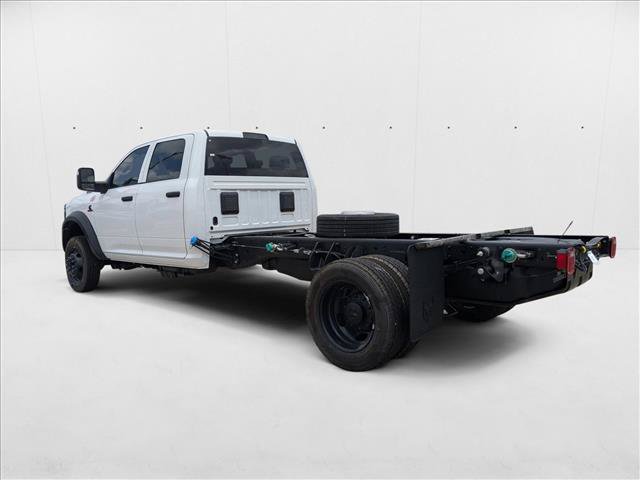 New 2025 RAM 5500 Tradesman AWD/4WD image 9
