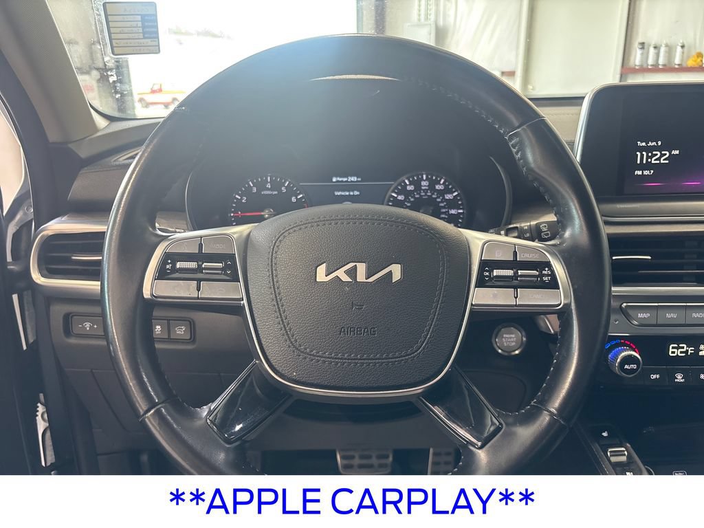 Used 2022 Kia Telluride SX w/ Towing Package FWD image 13