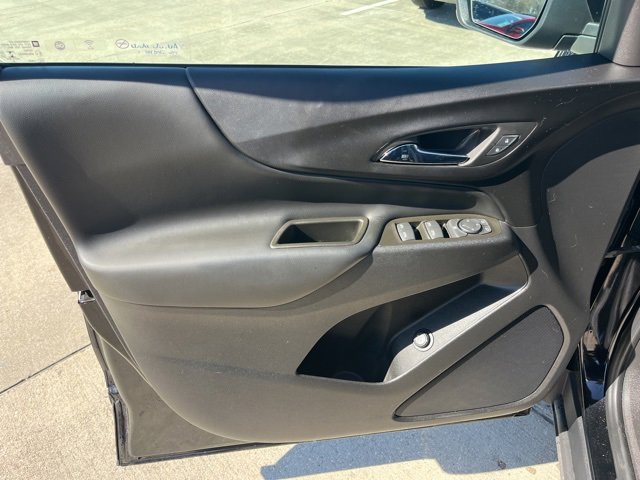 Used 2023 Chevrolet Equinox LT image 14