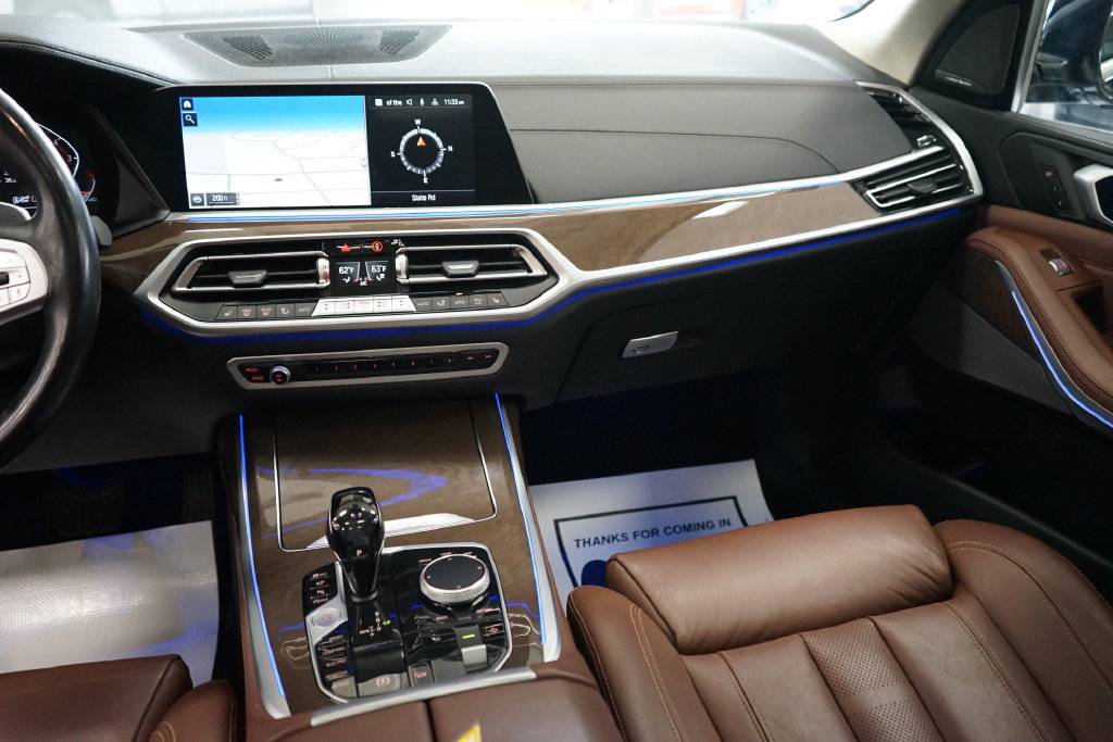 Used 2020 BMW X7 xDrive40i w/ Premium Package AWD/4WD image 14