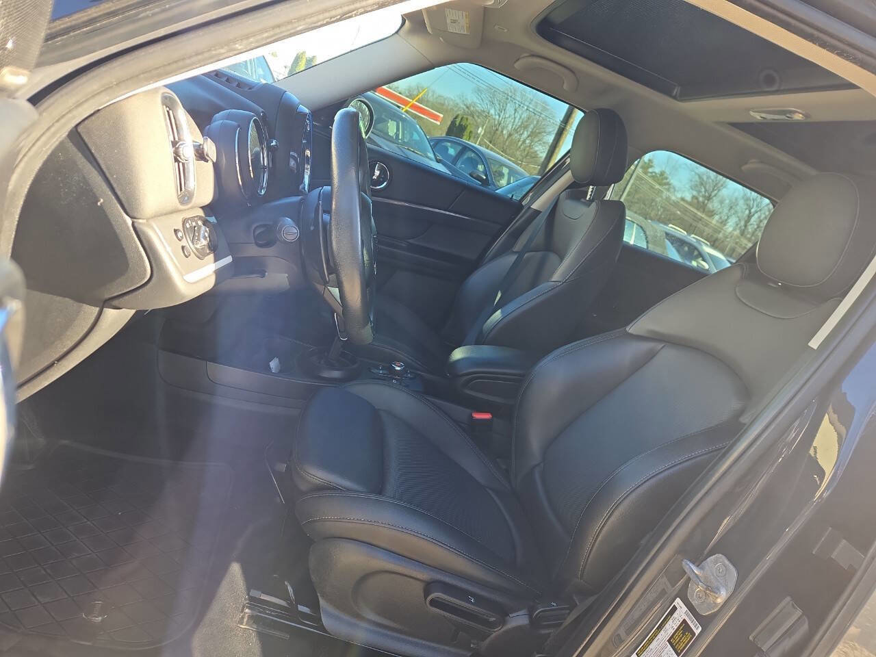 Used 2020 MINI Cooper Countryman S w/ Storage Package image 15