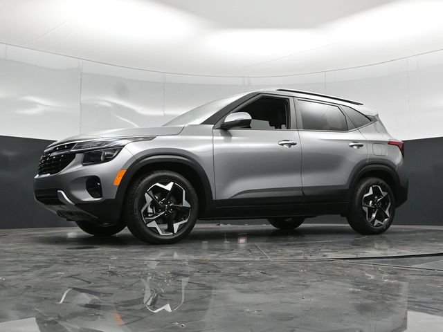Used 2025 Kia Seltos S FWD image 59