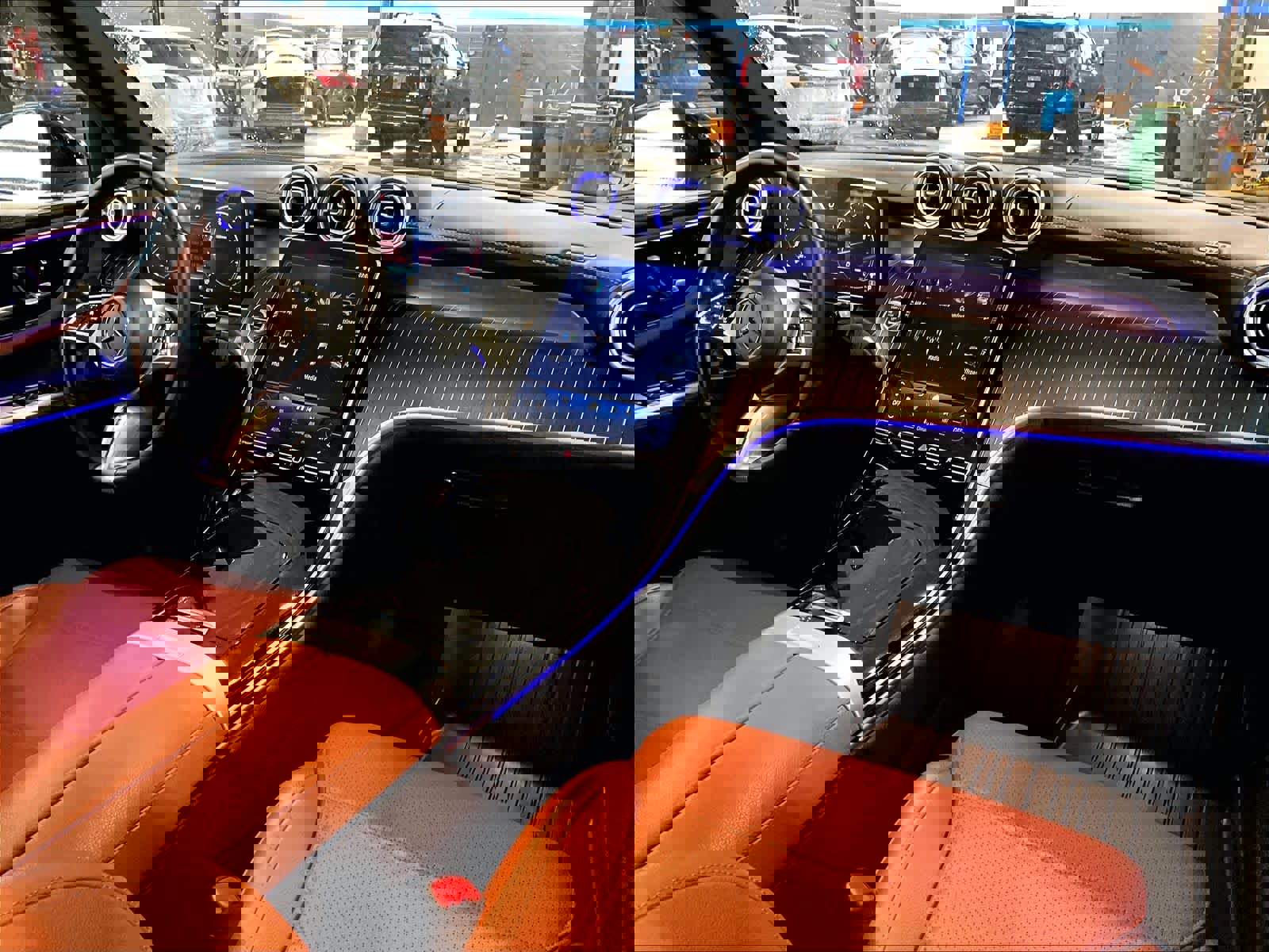 Used 2023 Mercedes-Benz GLC 300 4MATIC image 14