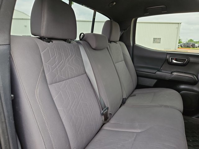 Used 2019 Toyota Tacoma TRD Off-Road RWD image 16