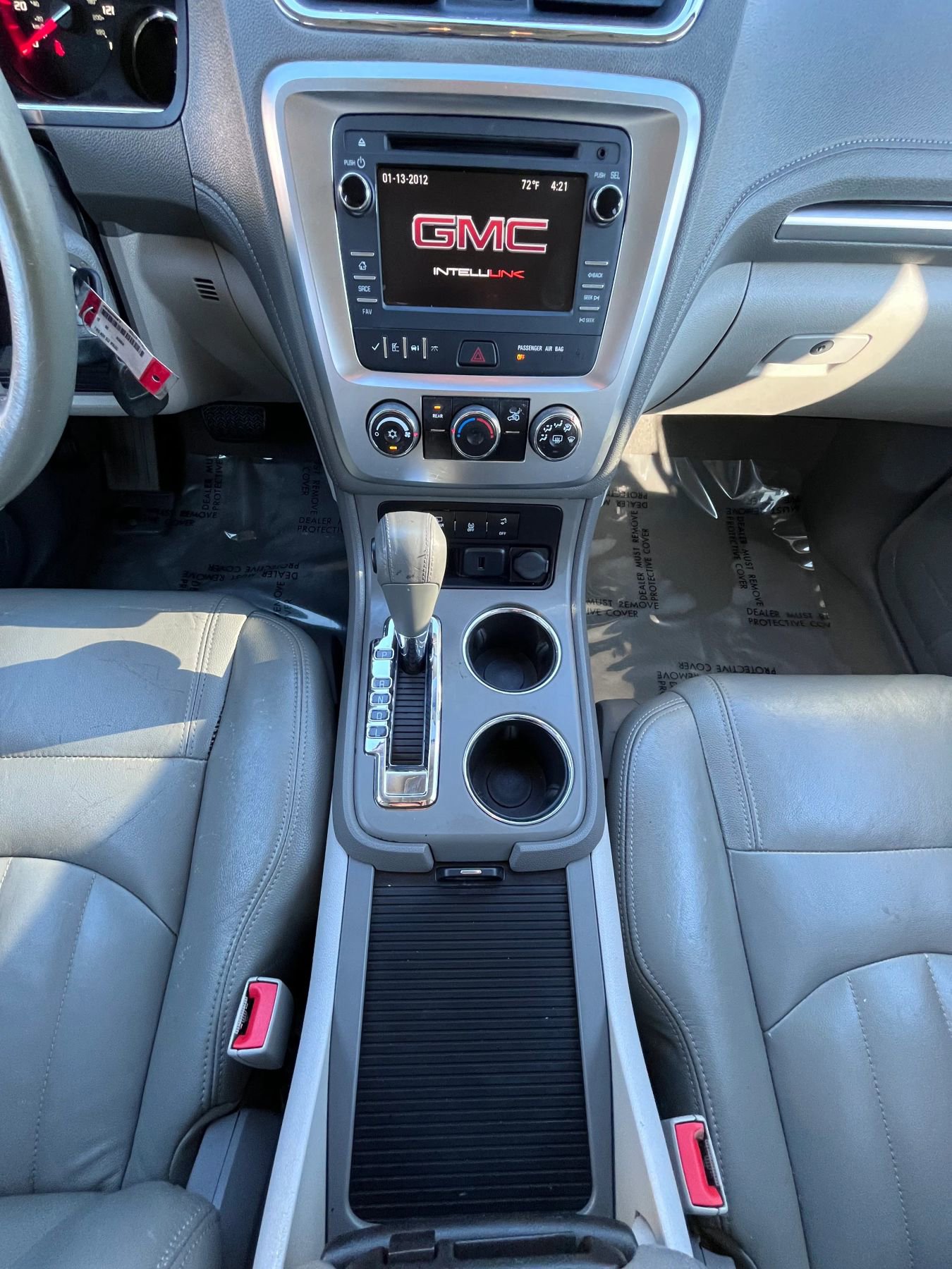 Used 2015 GMC Acadia SLE FWD image 17