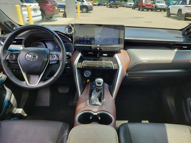 Used 2021 Toyota Venza Limited w/ Advanced Technology Package AWD/4WD image 12