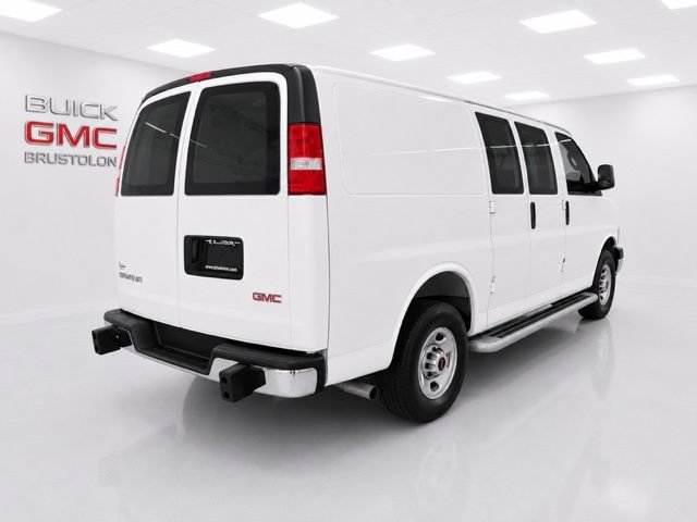 Used 2025 GMC Savana 2500 w/ Driver Convenience Package RWD image 10