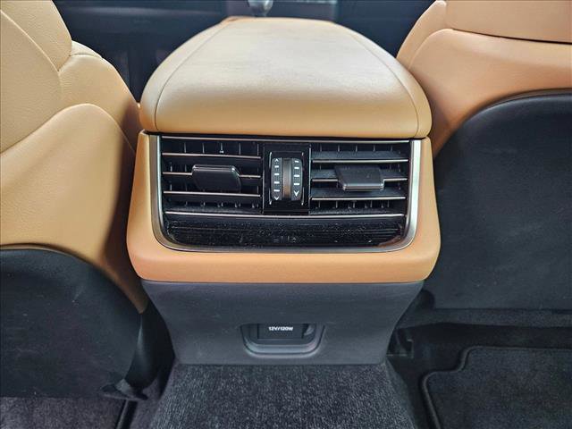 Used 2021 Lexus LS 500 w/ Accessory Package (Z1) image 17